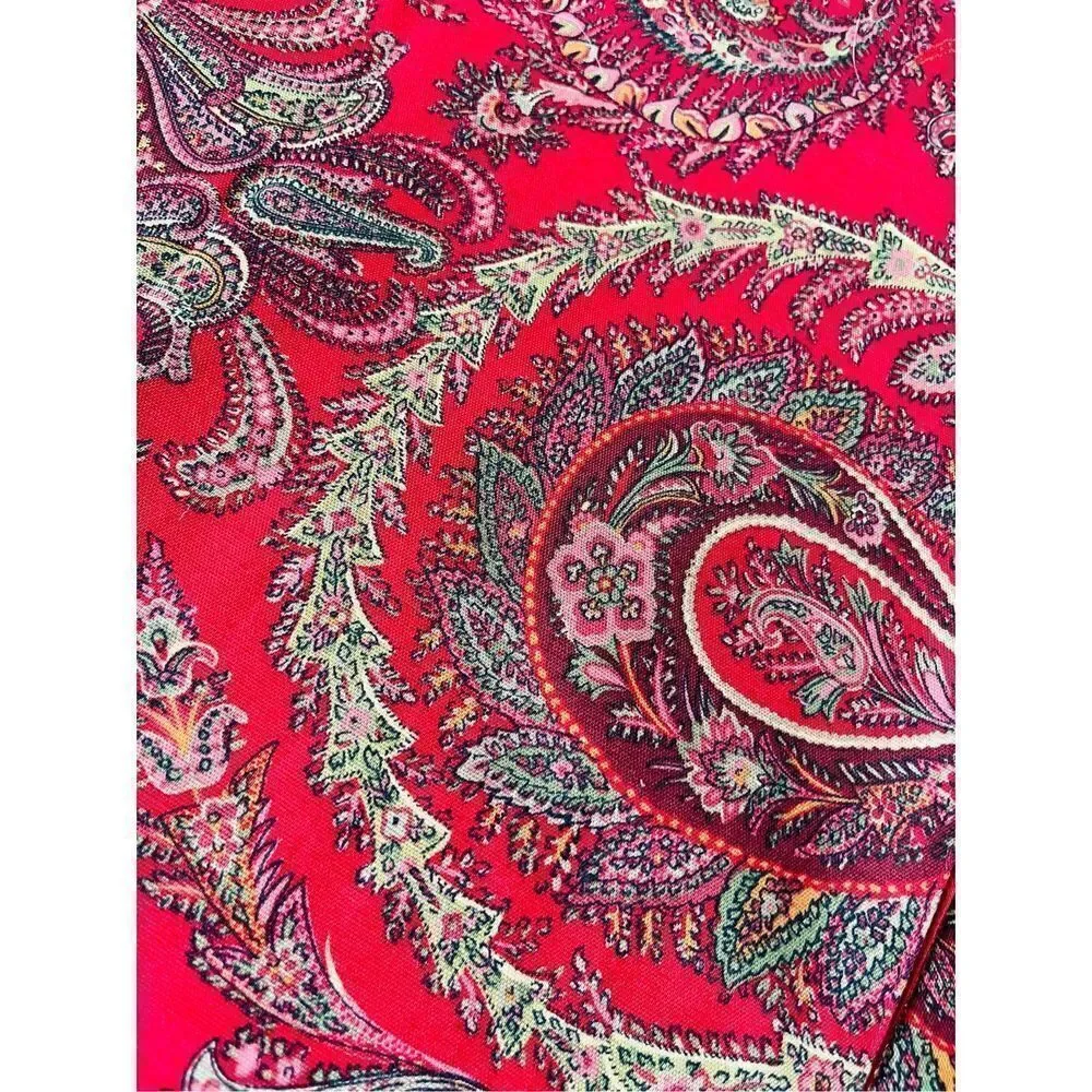 Pottery Barn Linen Cotton Red Paisley Table Runner‎